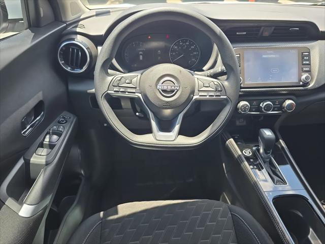 2023 Nissan Kicks SV Xtronic CVT