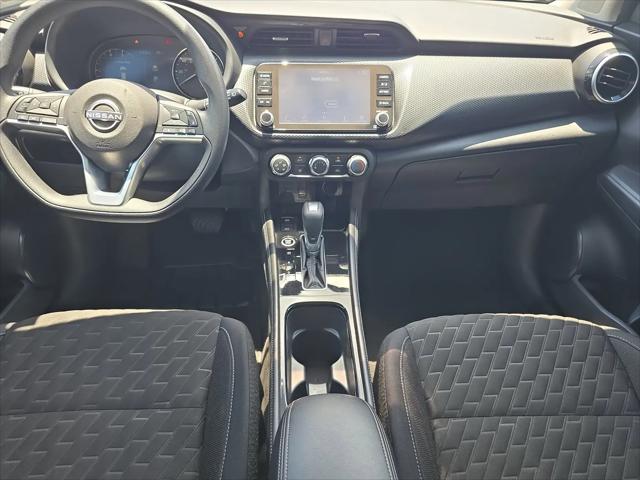 2023 Nissan Kicks SV Xtronic CVT