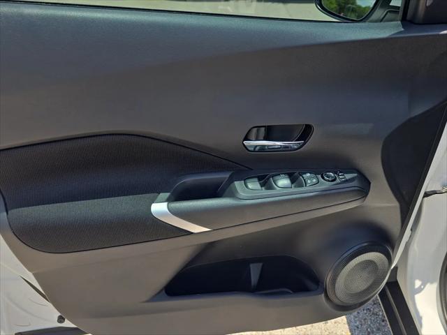2023 Nissan Kicks SV Xtronic CVT