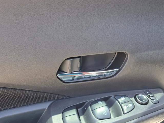 2023 Nissan Kicks SV Xtronic CVT