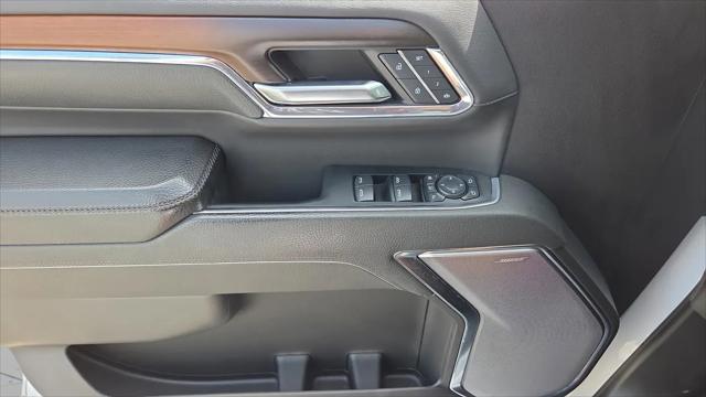 2024 GMC Sierra 2500HD 4WD Crew Cab Standard Bed Denali