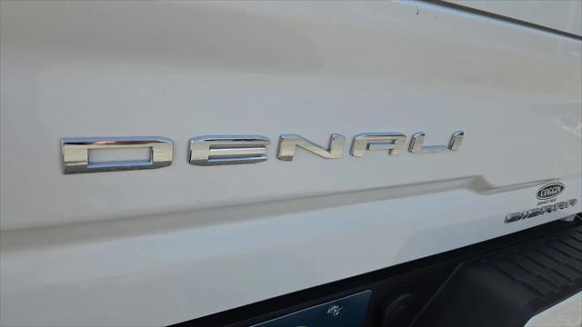 2024 GMC Sierra 2500HD 4WD Crew Cab Standard Bed Denali
