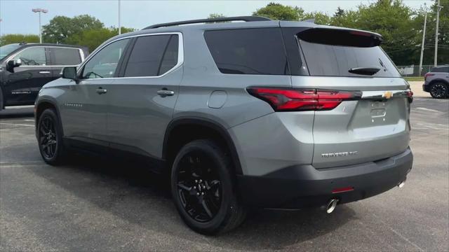 2023 Chevrolet Traverse AWD LT Leather