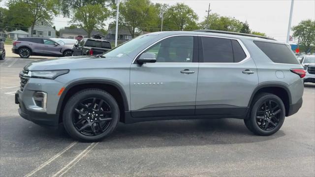 2023 Chevrolet Traverse AWD LT Leather