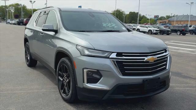 2023 Chevrolet Traverse AWD LT Leather