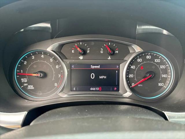 2023 Chevrolet Traverse AWD LT Leather