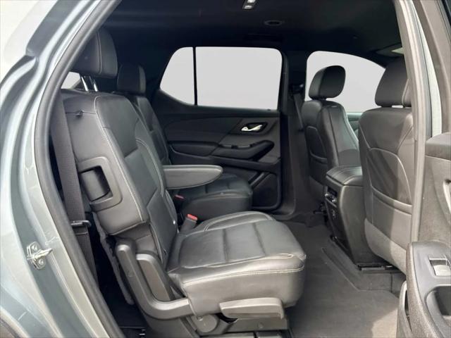 2023 Chevrolet Traverse AWD LT Leather