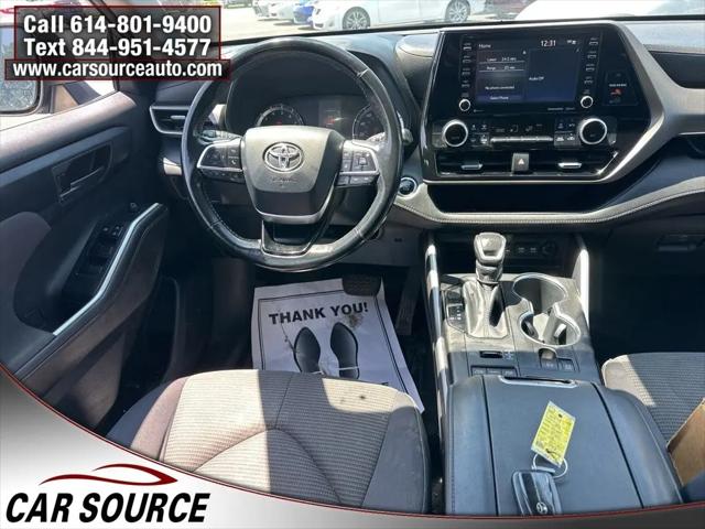 2020 Toyota Highlander LE