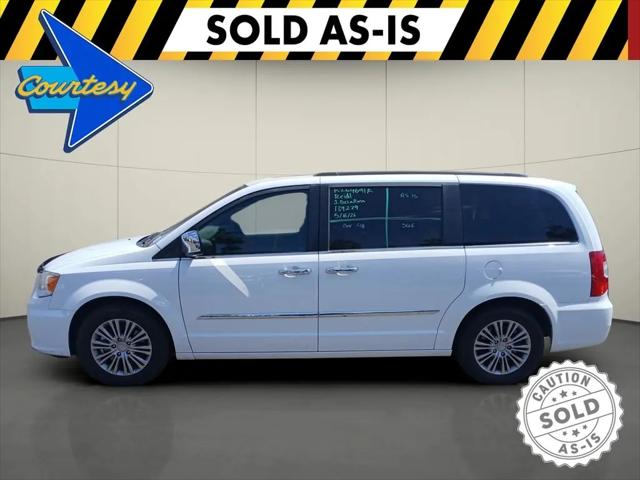 2014 Chrysler Town & Country Touring-L