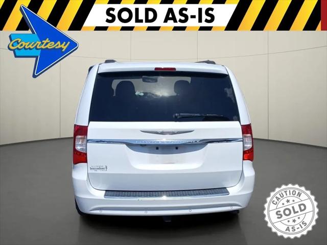 2014 Chrysler Town & Country Touring-L