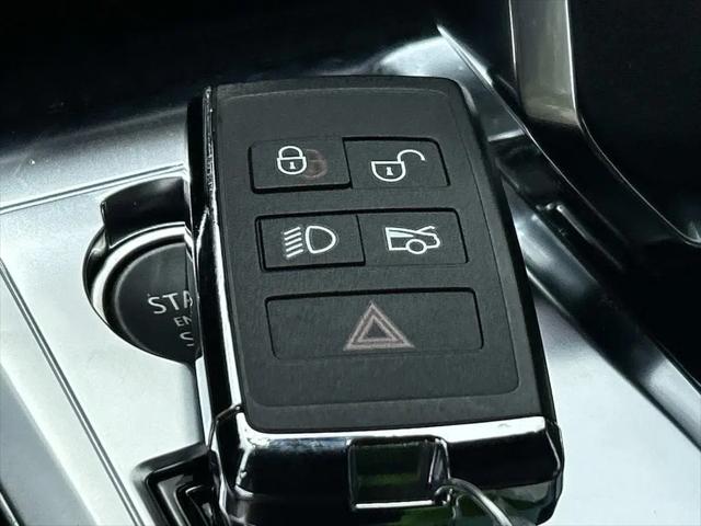 2024 Jaguar XF R-Dynamic SE P250 AWD Automatic