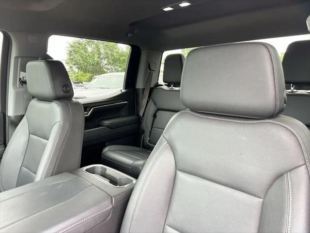 2023 GMC Sierra 1500 4WD Crew Cab Short Box SLT