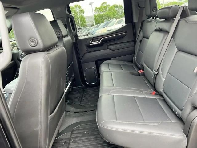 2023 GMC Sierra 1500 4WD Crew Cab Short Box SLT