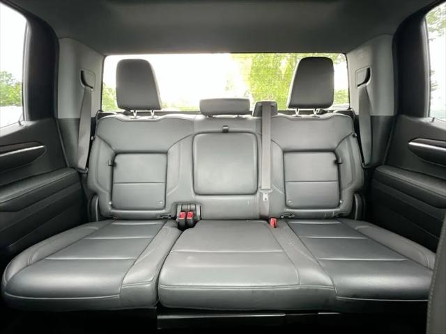 2023 GMC Sierra 1500 4WD Crew Cab Short Box SLT