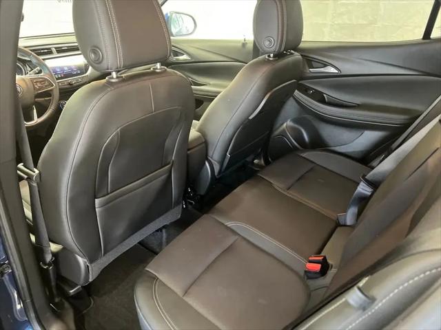 2022 Buick Encore GX AWD Select