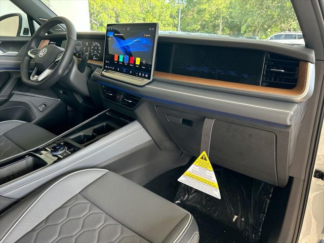 2026 Volkswagen Tiguan SEL R-Line Turbo