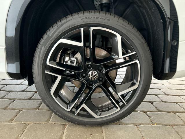 2026 Volkswagen Tiguan SEL R-Line Turbo