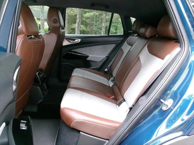 2023 Volkswagen ID.4 Standard