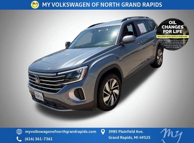 2025 Volkswagen Atlas 2.0T SE w/Technology