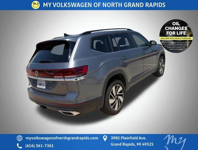 2025 Volkswagen Atlas 2.0T SE w/Technology