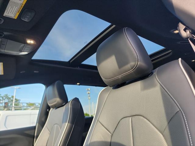 2027 Chrysler Pacifica Limited