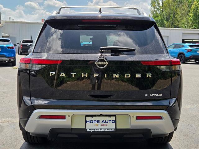 2024 Nissan Pathfinder Platinum FWD