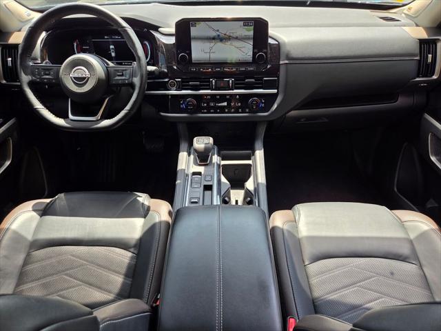 2024 Nissan Pathfinder Platinum FWD