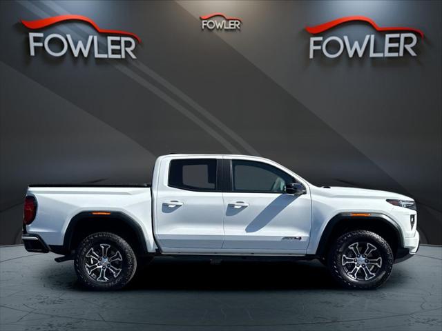 2023 GMC Canyon 4WD Crew Cab Short Box AT4