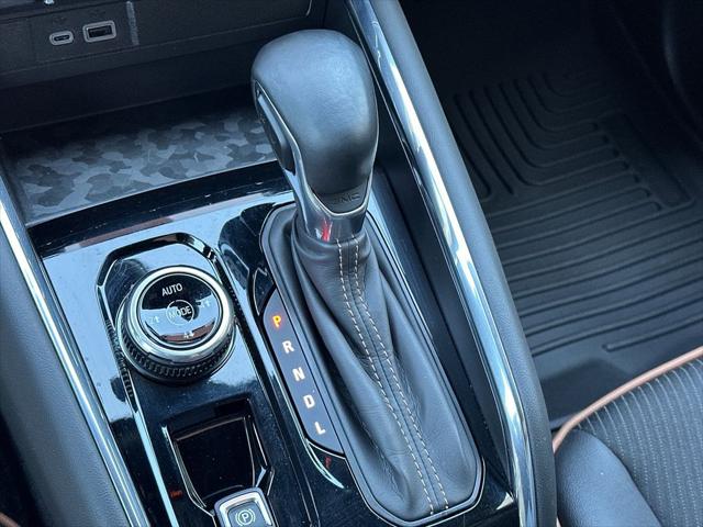 2023 GMC Canyon 4WD Crew Cab Short Box AT4