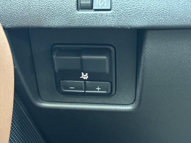 2023 GMC Canyon 4WD Crew Cab Short Box AT4