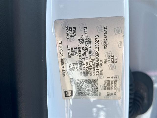 2023 GMC Canyon 4WD Crew Cab Short Box AT4