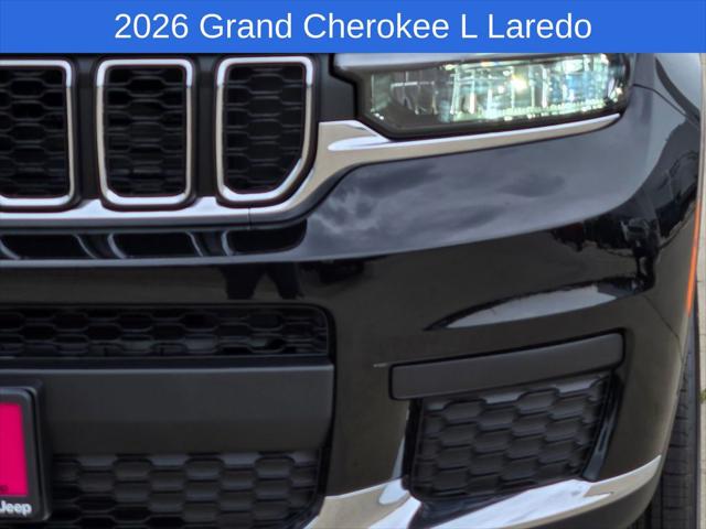 2026 Jeep Grand Cherokee L Laredo 4x2
