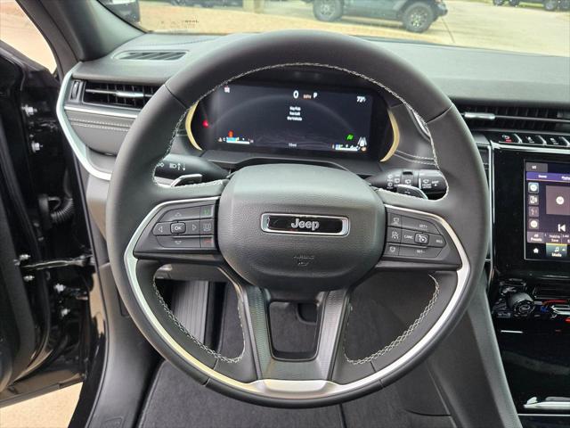 2026 Jeep Grand Cherokee L Laredo 4x2