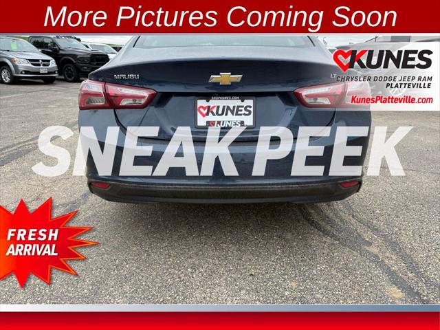 2022 Chevrolet Malibu FWD LT