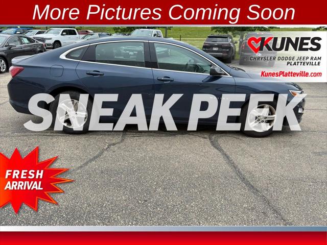 2022 Chevrolet Malibu FWD LT
