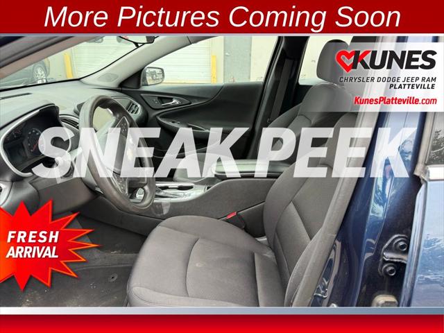 2022 Chevrolet Malibu FWD LT