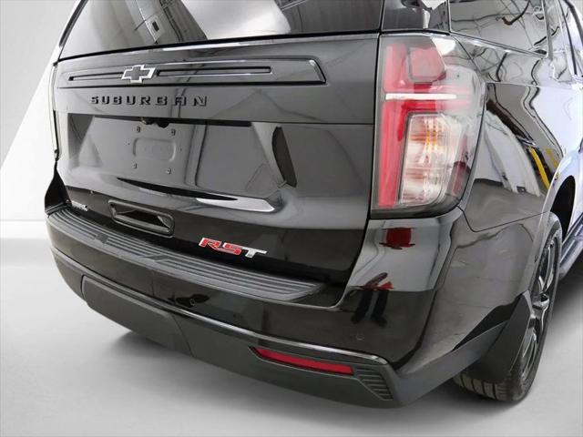 2023 Chevrolet Suburban RST