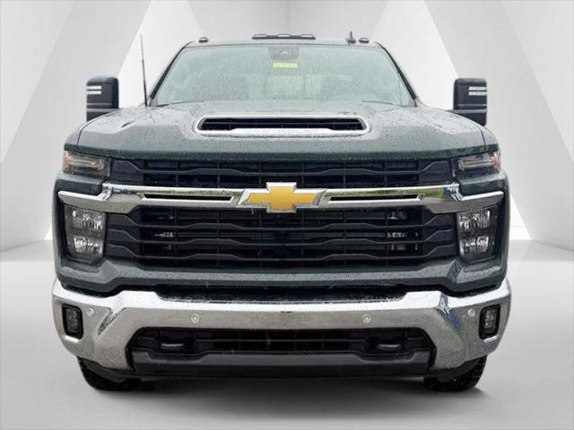 2026 Chevrolet Silverado 2500HD Crew Cab, Standard Bed, LT, 4WD