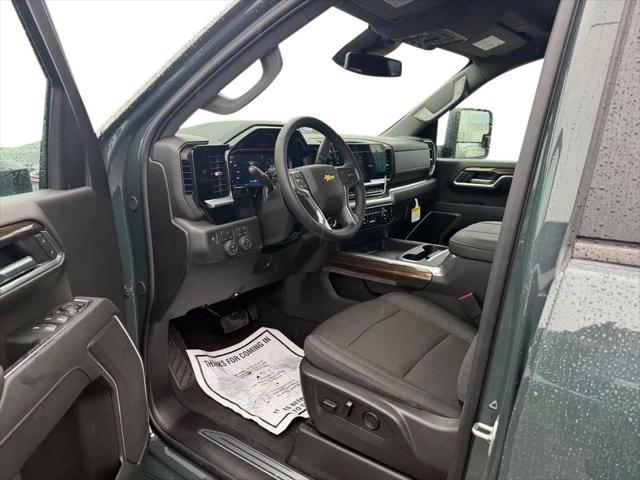 2026 Chevrolet Silverado 2500HD Crew Cab, Standard Bed, LT, 4WD