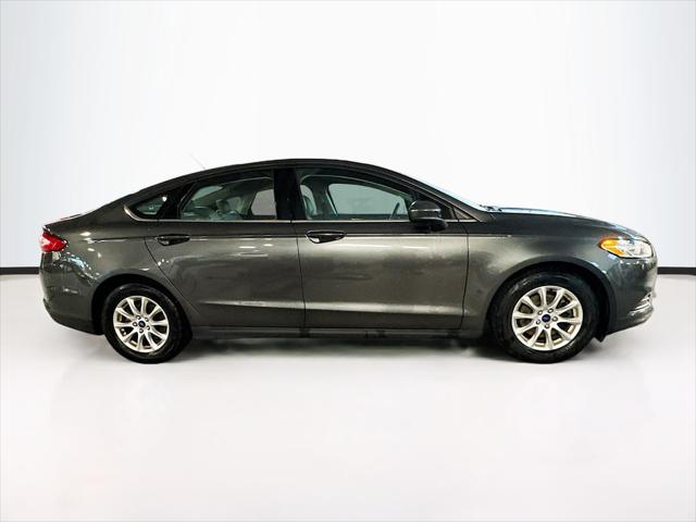 2015 Ford Fusion S