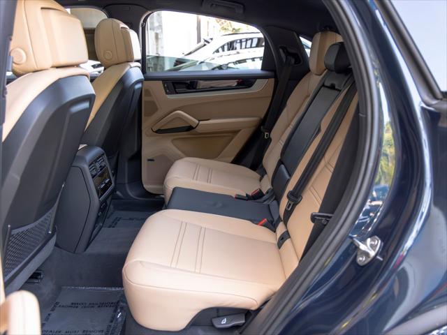 2026 Porsche Cayenne Unknown