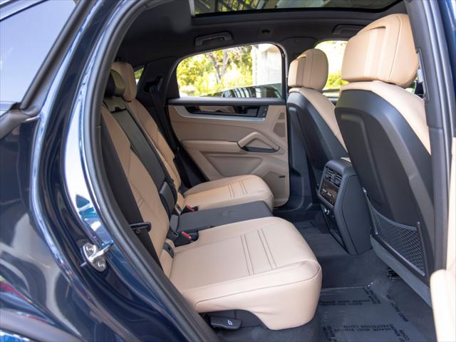 2026 Porsche Cayenne Unknown
