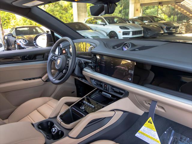 2026 Porsche Cayenne Unknown