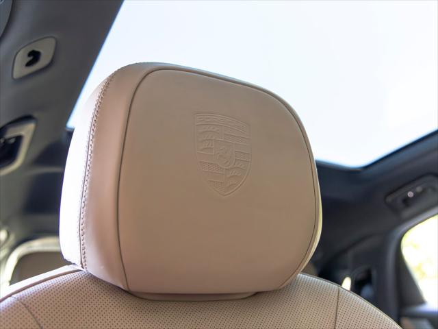 2026 Porsche Cayenne Unknown