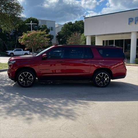 2022 Chevrolet Suburban 2WD RST