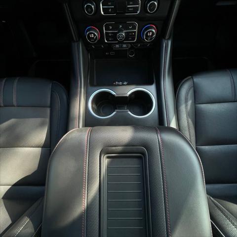 2022 Chevrolet Suburban 2WD RST