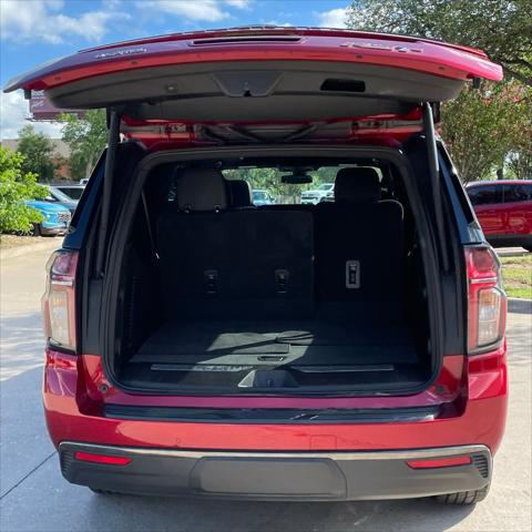 2022 Chevrolet Suburban 2WD RST