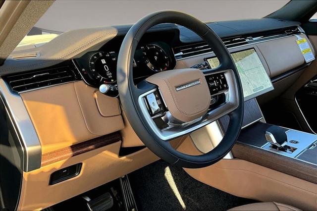 2026 Land Rover Range Rover P400 SE 7 Seat