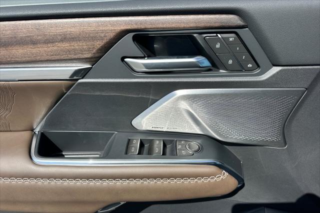 2026 GMC Acadia Denali Ultimate AWD