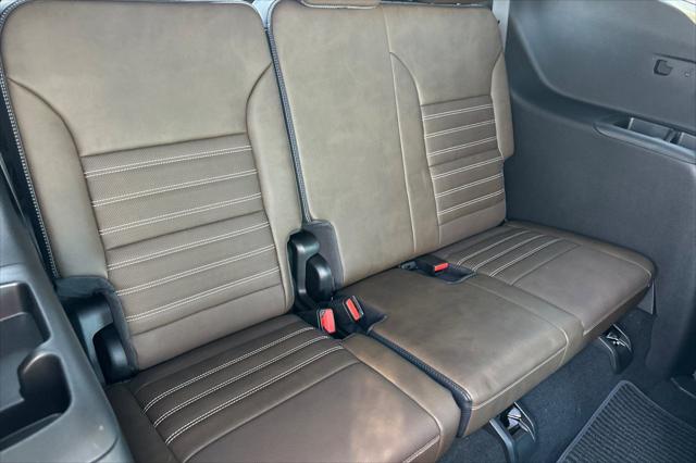 2026 GMC Acadia Denali Ultimate AWD